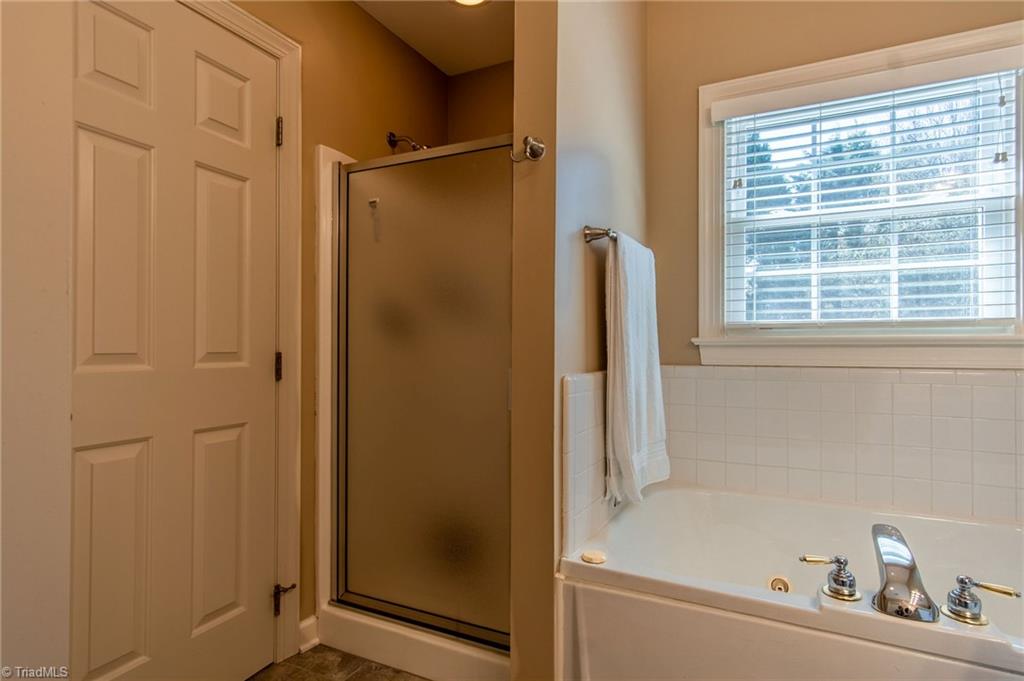 5270 Mountain View Road Winston-Salem, NC 27104 - Photo 19 of 33 Gallery Image 19