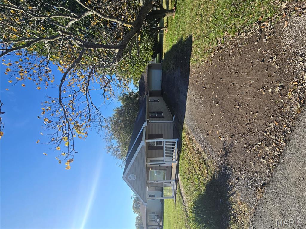 1608 Union Avenue Granite City, IL 62040 - Photo 4 of 25