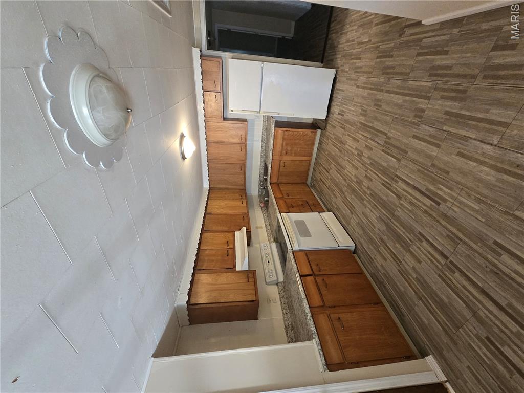1608 Union Avenue Granite City, IL 62040 - Photo 9 of 25