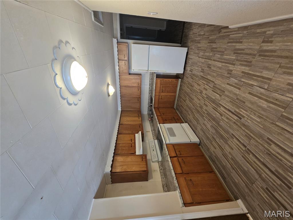 1608 Union Avenue Granite City, IL 62040 - Photo 10 of 25