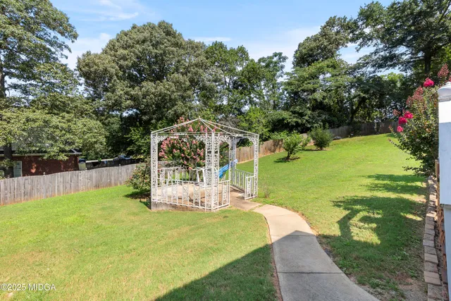 $350,000 | 408 Dixieland Drive, Byron, GA 31008