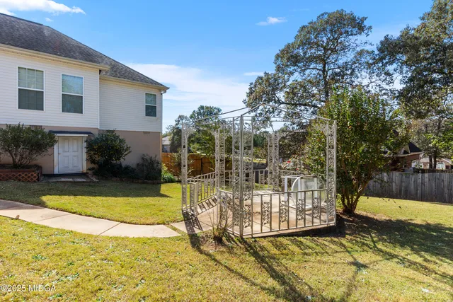 $350,000 | 408 Dixieland Drive, Byron, GA 31008