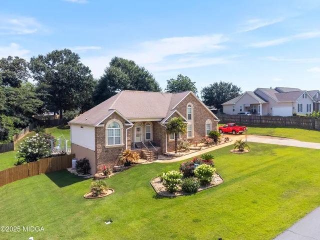 $350,000 | 408 Dixieland Drive, Byron, GA 31008