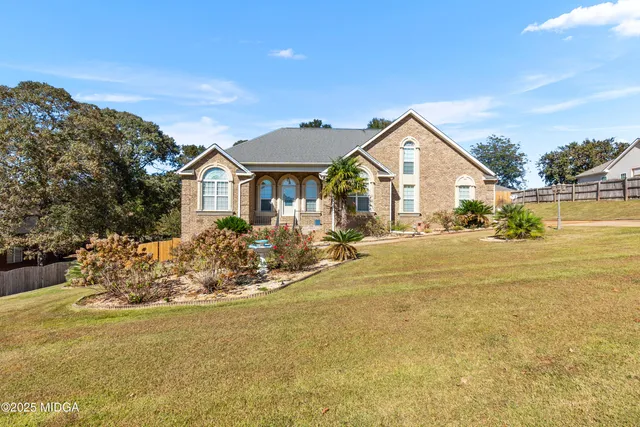 $350,000 | 408 Dixieland Drive, Byron, GA 31008