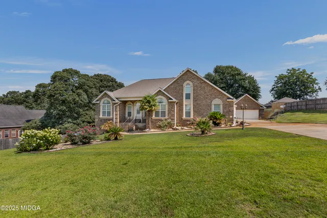 $350,000 | 408 Dixieland Drive, Byron, GA 31008