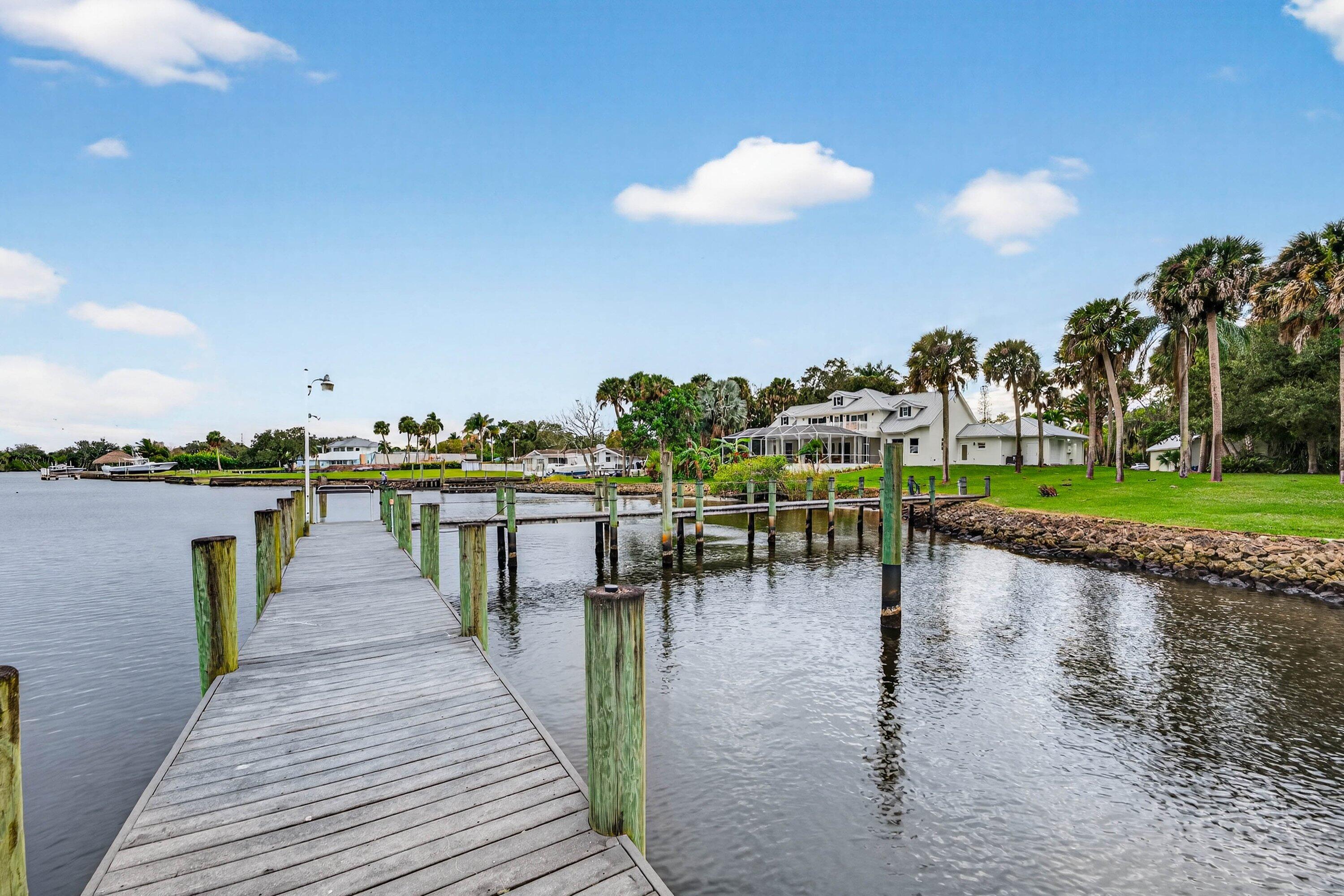 5855 Southwest Mapp Road Palm City, FL 34990 - Photo 40 of 60 39Day-Deck3