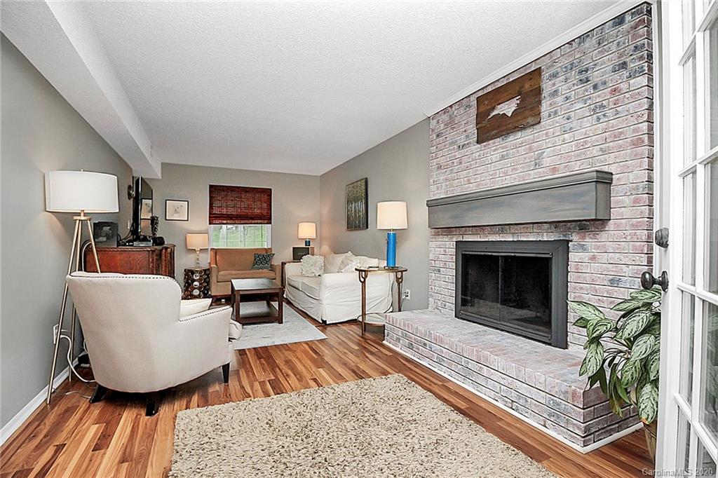 6300 Pella Road Charlotte, NC 28211 - Photo 17 of 41 Gallery Image 17