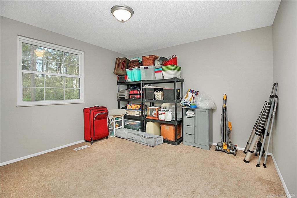6300 Pella Road Charlotte, NC 28211 - Photo 33 of 41 Gallery Image 33