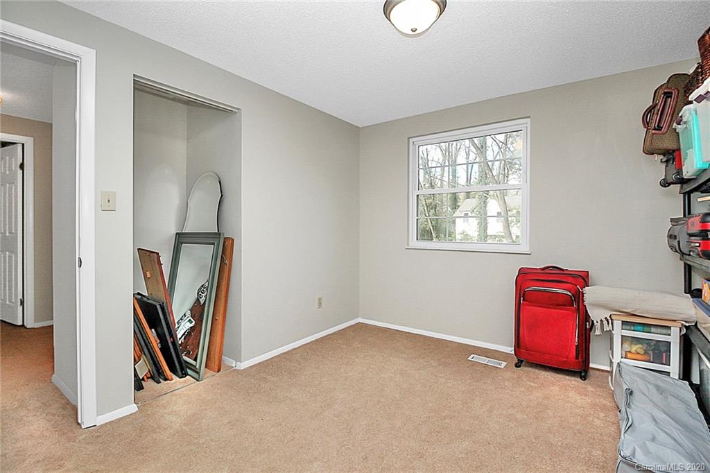6300 Pella Road Charlotte, NC 28211 - Photo 35 of 41 Gallery Image 35