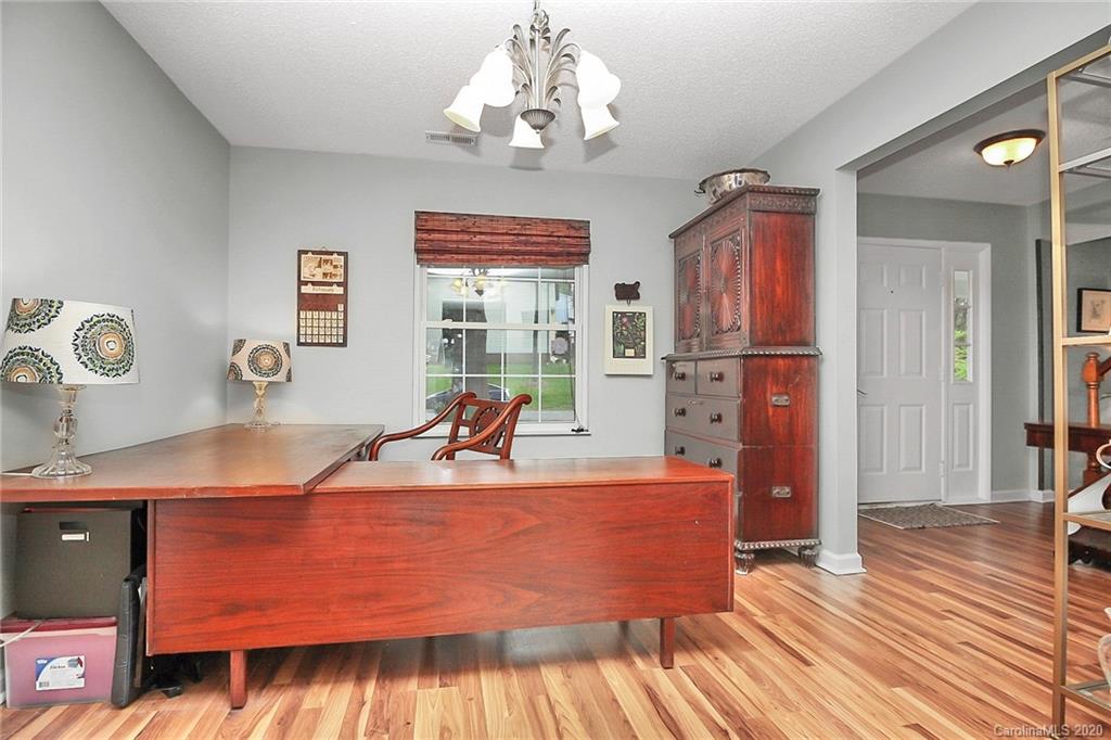 6300 Pella Road Charlotte, NC 28211 - Photo 6 of 41 Gallery Image 6
