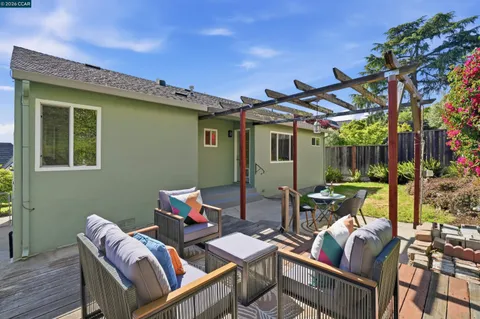 $1,398,000 | 961 Arlington Avenue, Berkeley, CA 94707