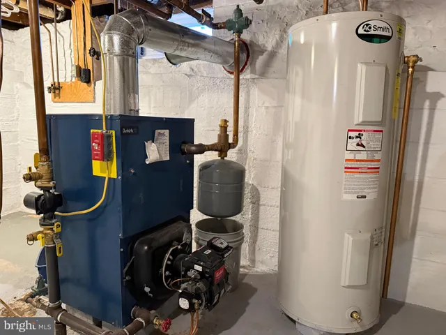 a room with musical instruments