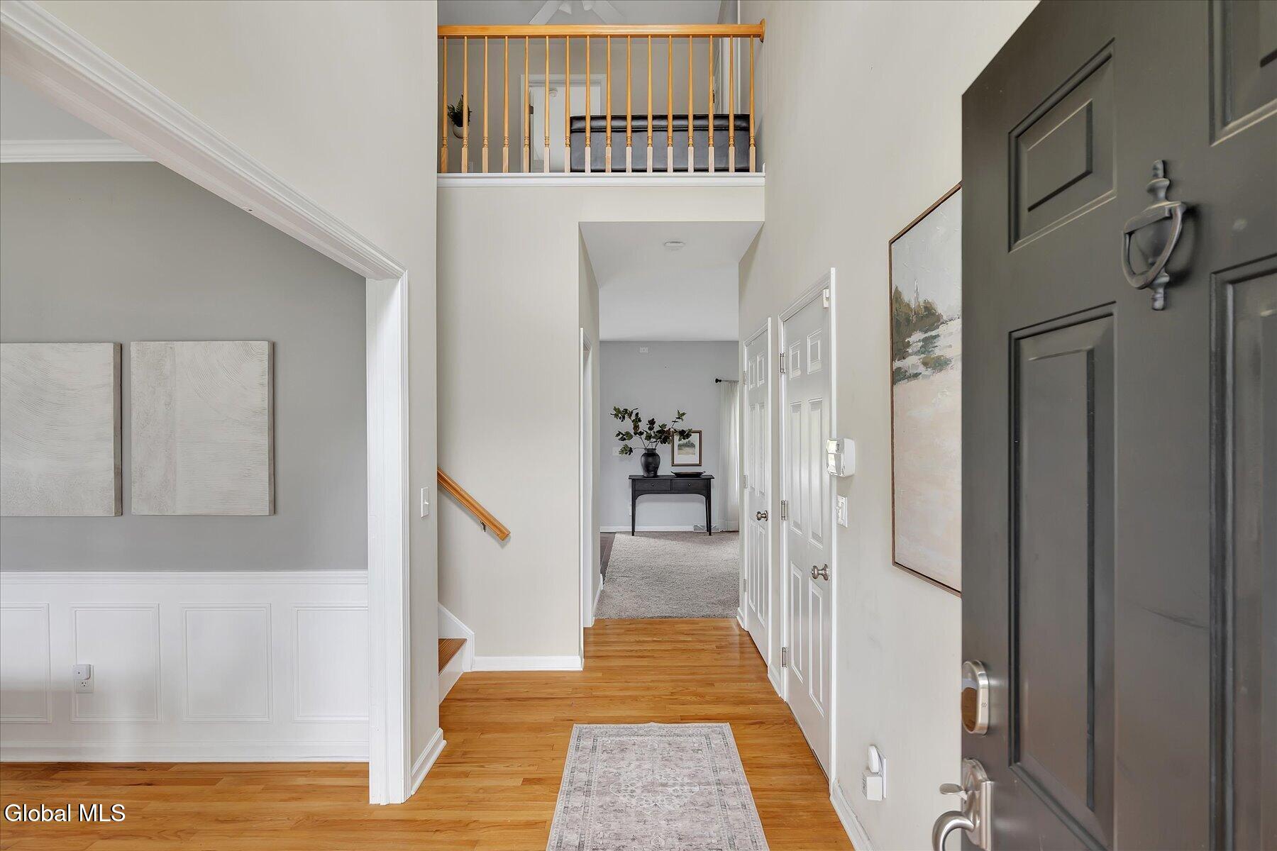 17 Springfield Drive Malta, NY 12118 - Photo 3 of 42 Foyer