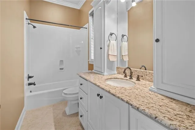 $735,000 | 1476 Hickory Ridge Drive, Lake Charles, LA 70611