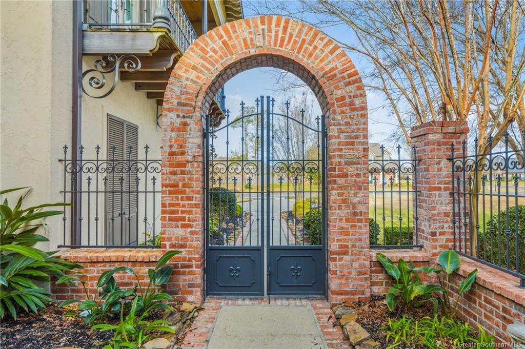 1476 Hickory Ridge Drive Lake Charles, LA 70611 - Photo 5 of 69