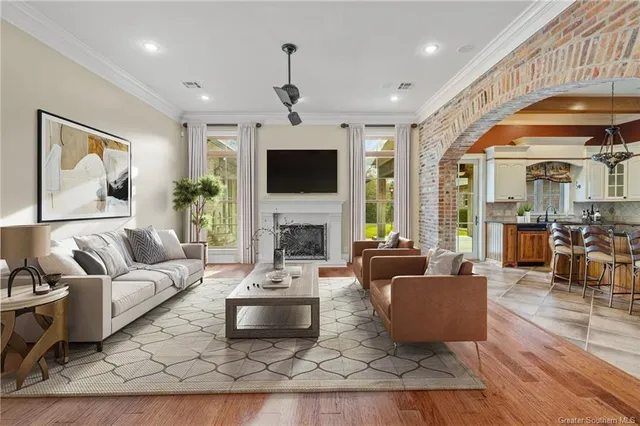 $735,000 | 1476 Hickory Ridge Drive, Lake Charles, LA 70611