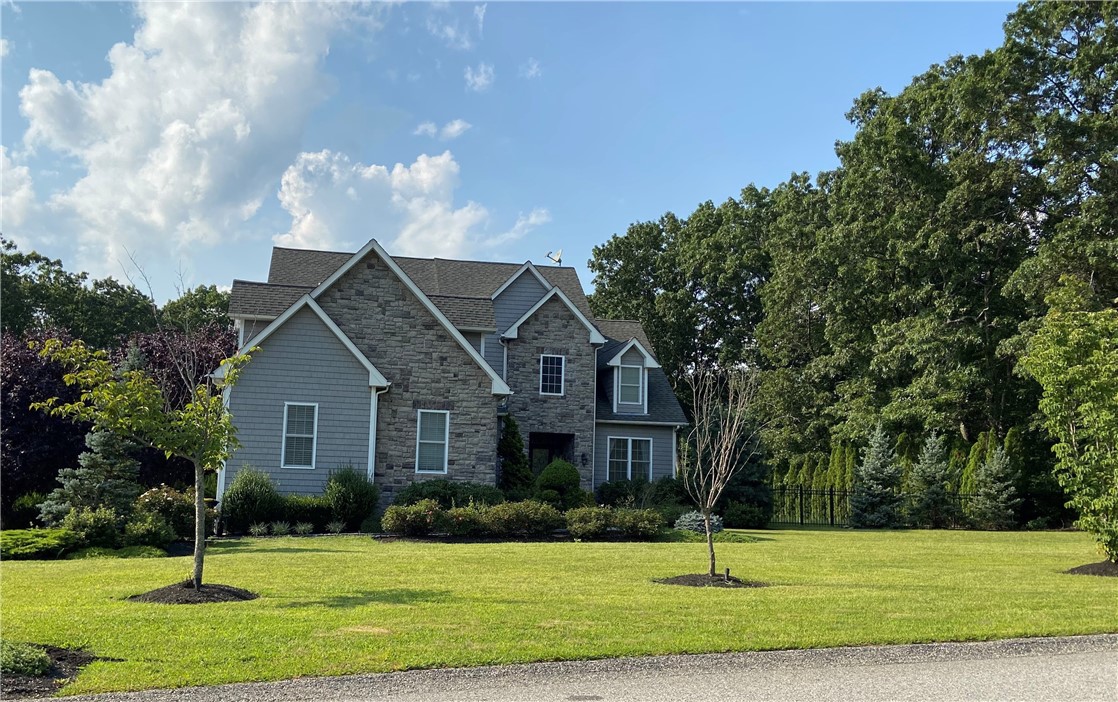 3 Dillon Lane Smithfield, RI 02917 - Photo 1 of 35