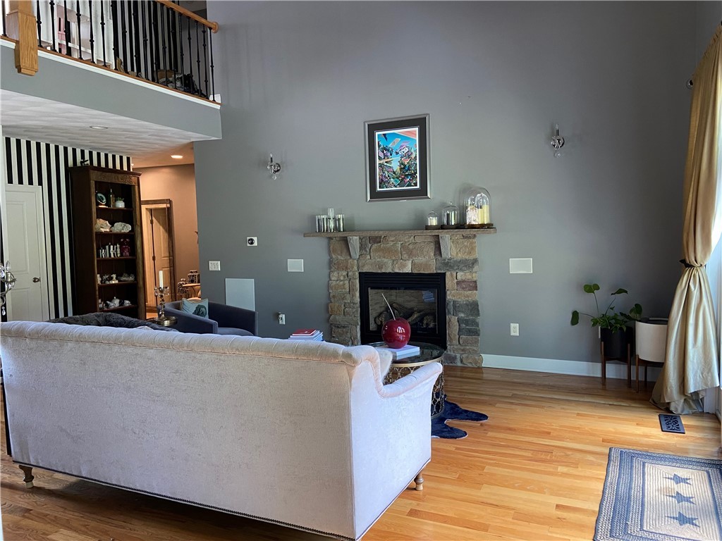 3 Dillon Lane Smithfield, RI 02917 - Photo 2 of 35