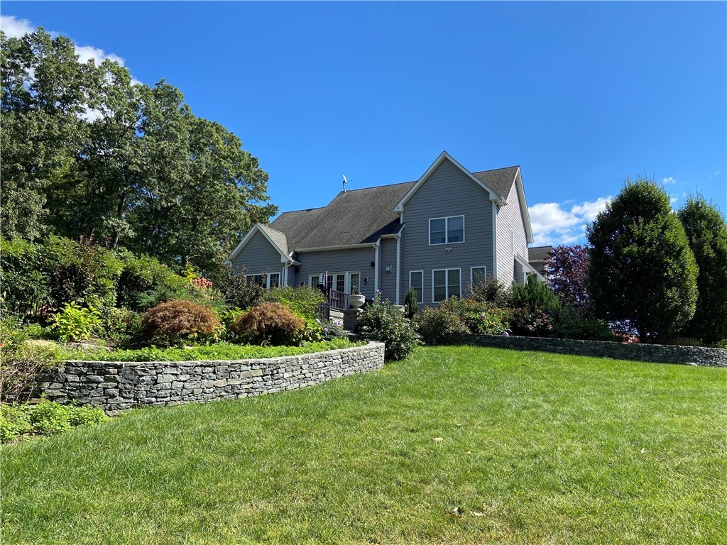 3 Dillon Lane Smithfield, RI 02917 - Photo 32 of 35