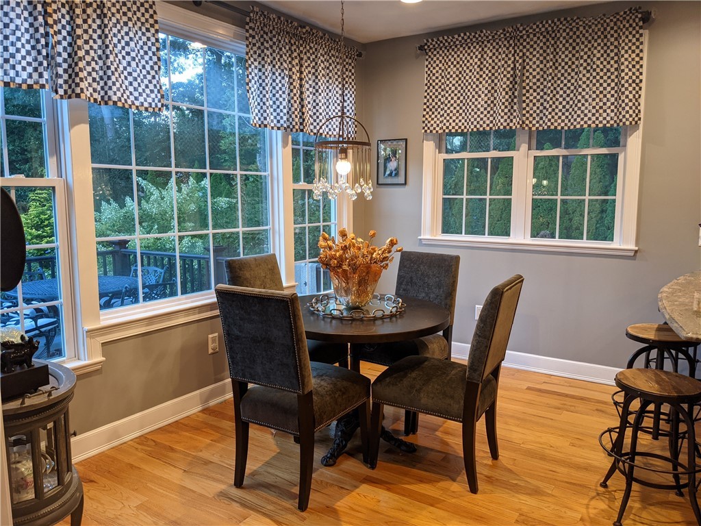 3 Dillon Lane Smithfield, RI 02917 - Photo 9 of 35