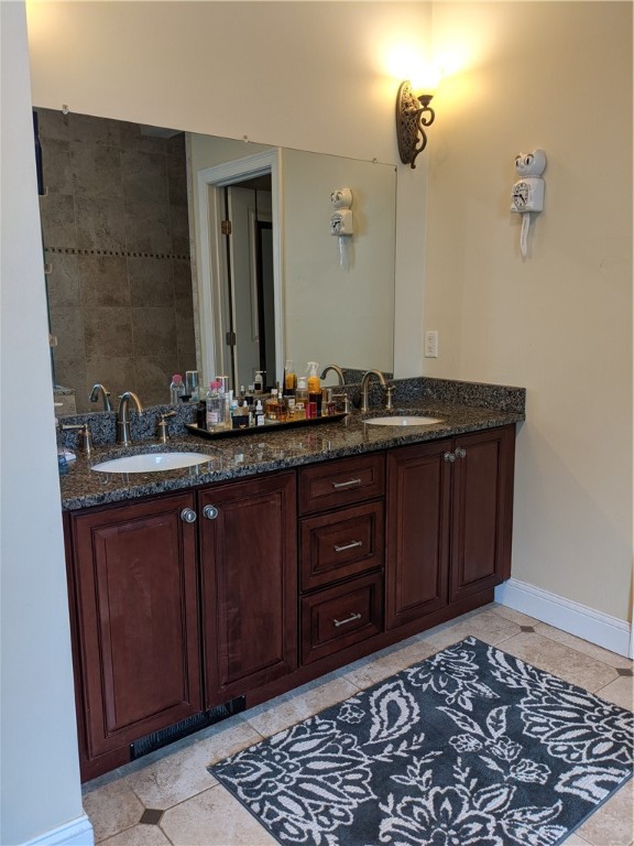 3 Dillon Lane Smithfield, RI 02917 - Photo 10 of 35