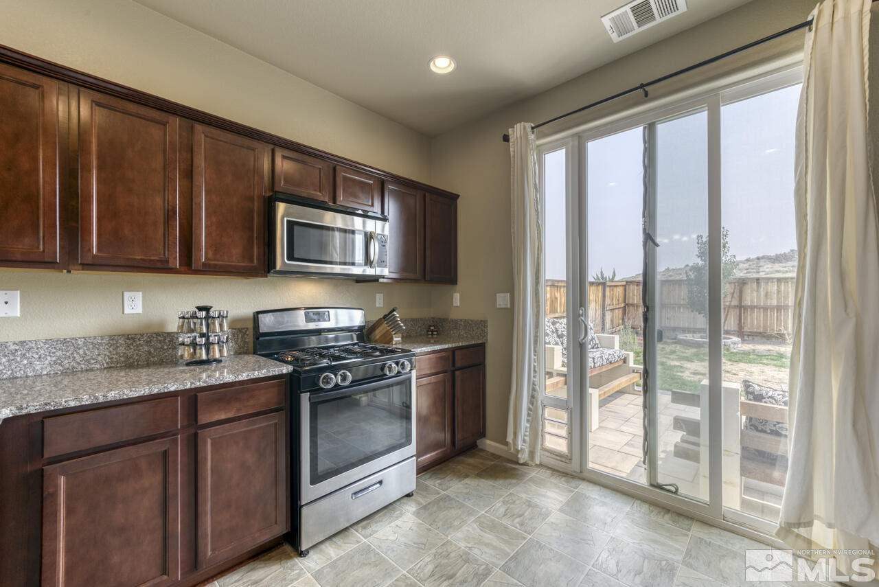3670 Coastal Street Reno, NV 89512 - Photo 15 of 33 Photo 15