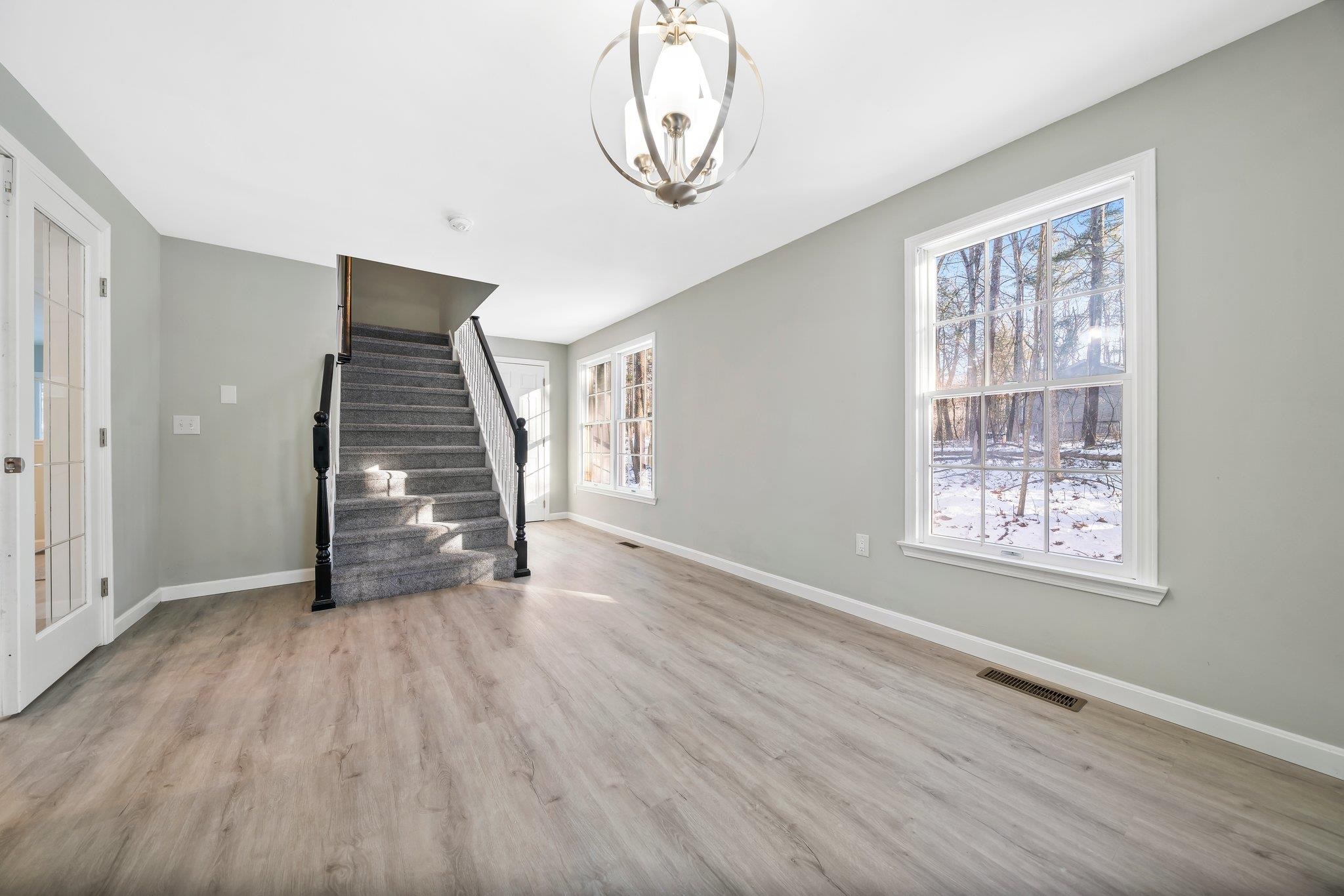 10 Ingham Road Merrimack, NH 03054 - Photo 10 of 20