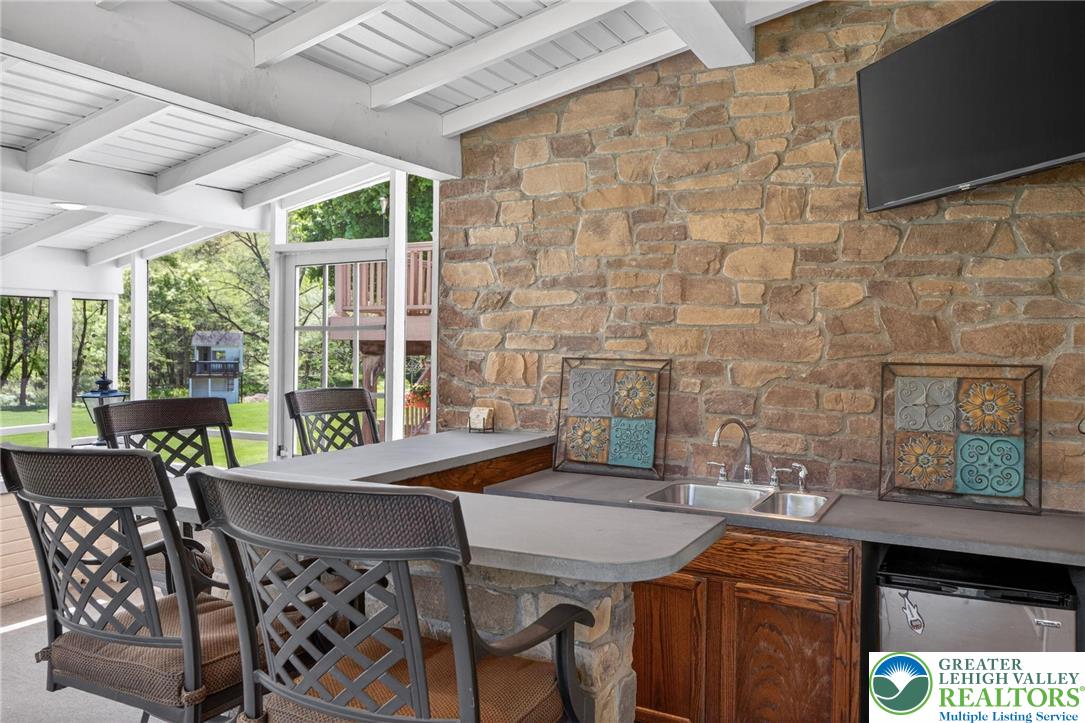 6612 Powder Valley Road Zionsville, PA 18092 - Photo 30 of 62 screened in porch
