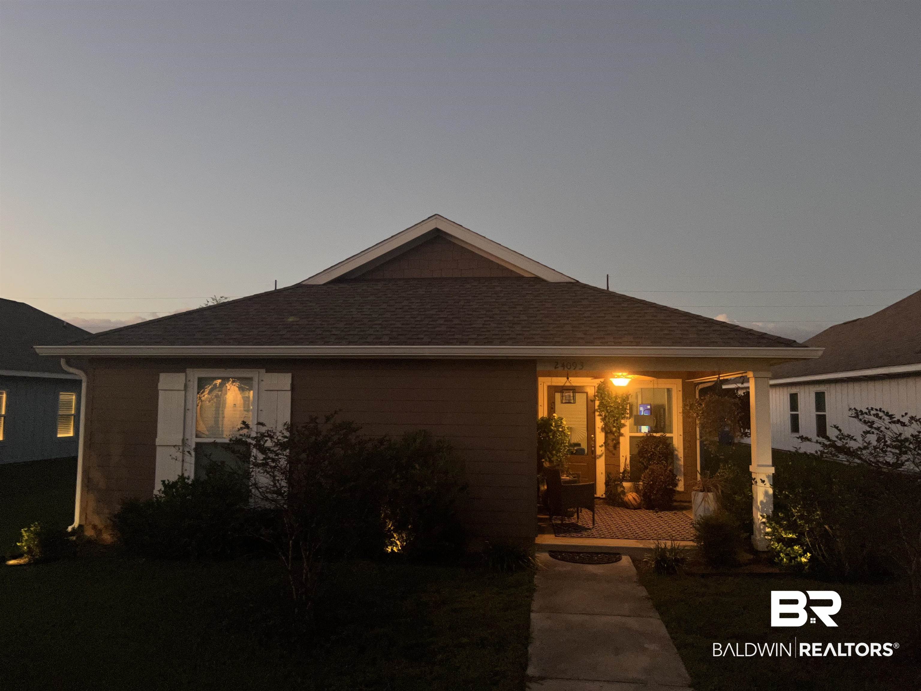 24093 Veranda Circle Elberta, AL 36530 - Photo 3 of 29 Sunset View