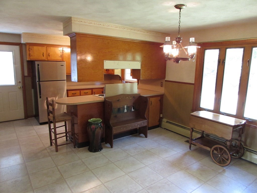 33 Old Willis Road Cumberland, RI 02864 - Photo 11 of 32 Gallery Image 11