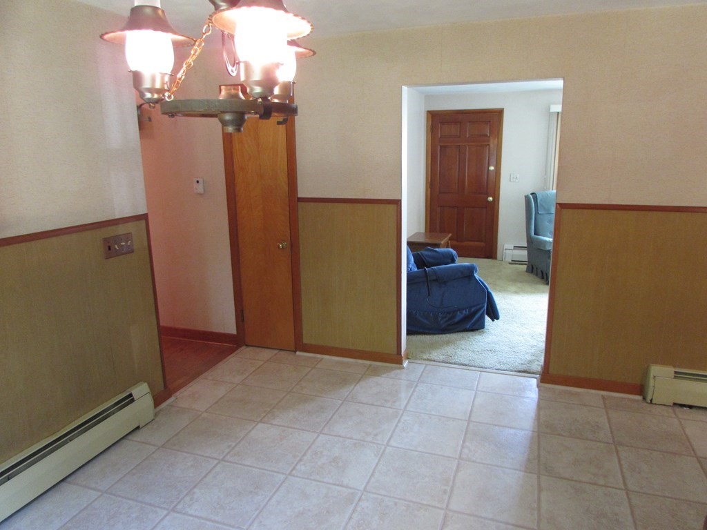 33 Old Willis Road Cumberland, RI 02864 - Photo 13 of 32 Gallery Image 13