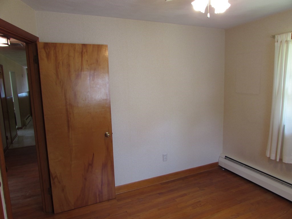 33 Old Willis Road Cumberland, RI 02864 - Photo 26 of 32 Gallery Image 26