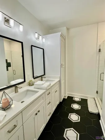 $2,200 | 415 Bedford Drive, Baton Rouge, LA 70806