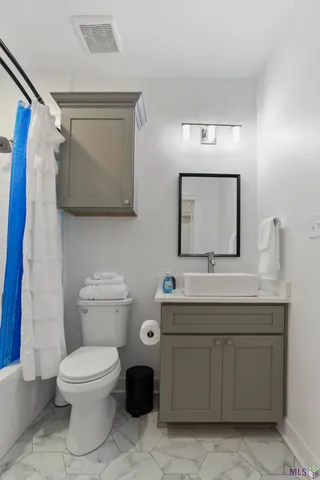 $2,500 | 415 Bedford Drive, Baton Rouge, LA 70806