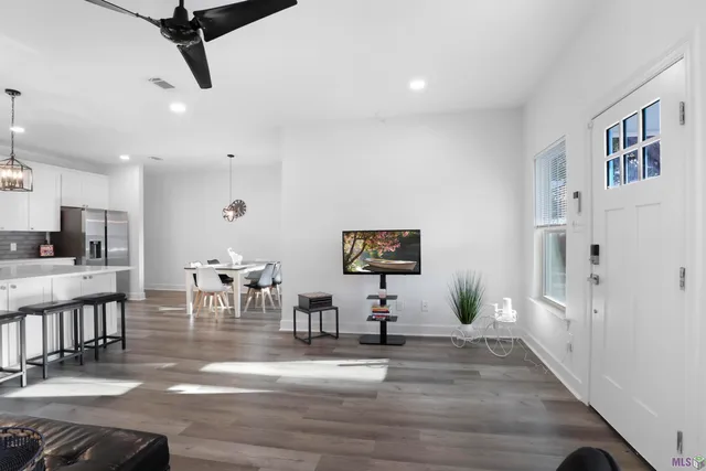 $2,500 | 415 Bedford Drive, Baton Rouge, LA 70806