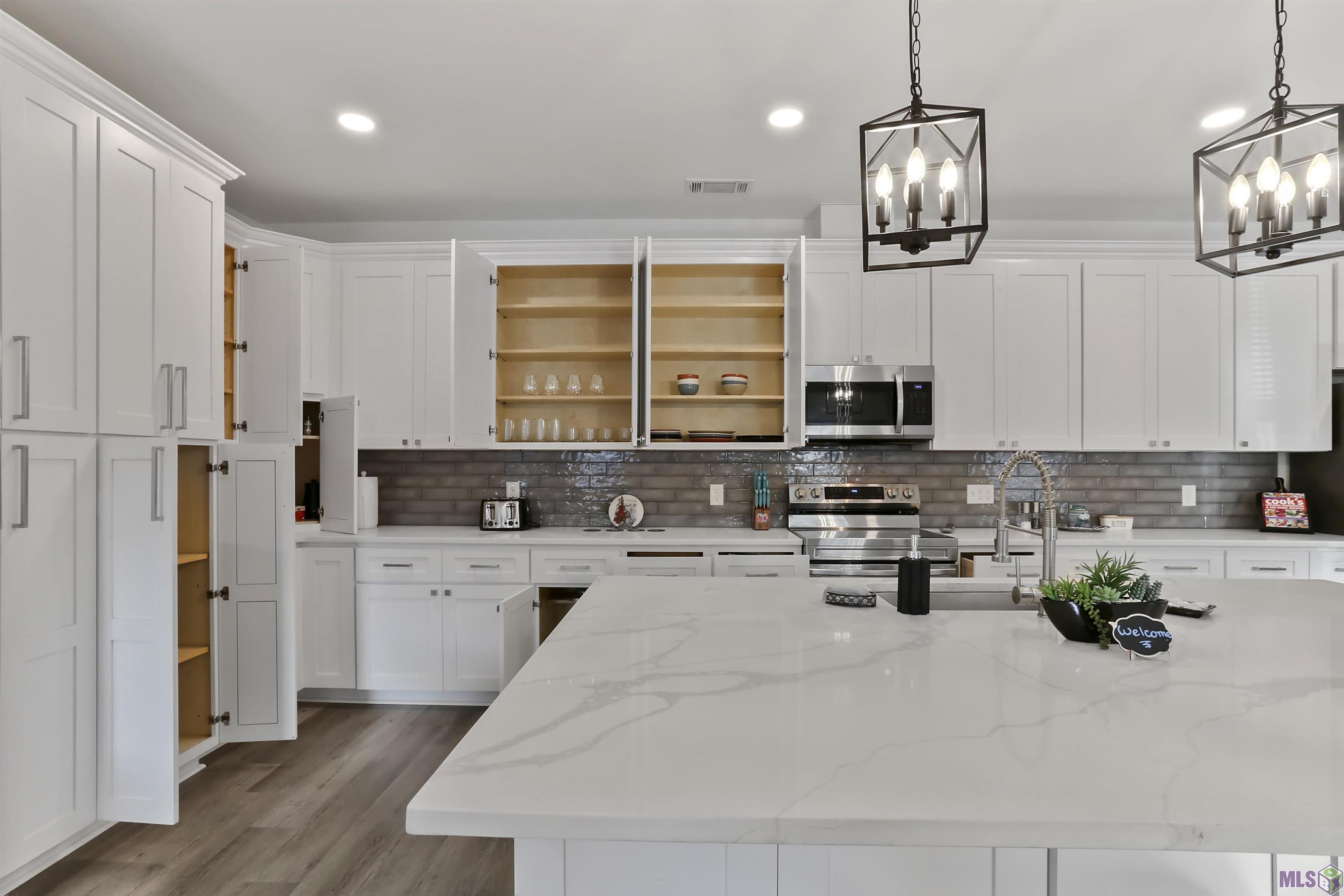 415 Bedford Drive Baton Rouge, LA 70806 - Photo 8 of 19