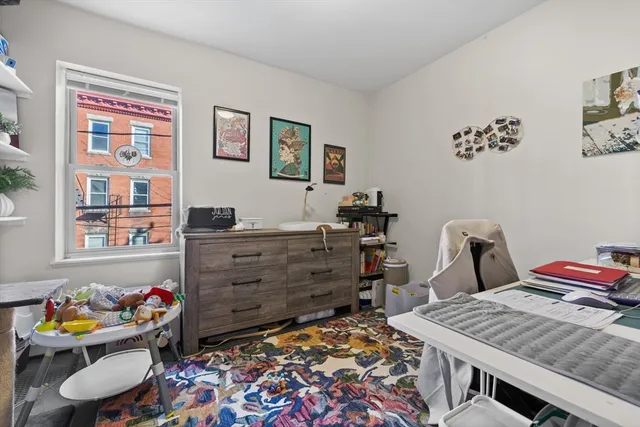 $3,000 | 149 Cottage Street, Unit 2, Boston, MA 02128