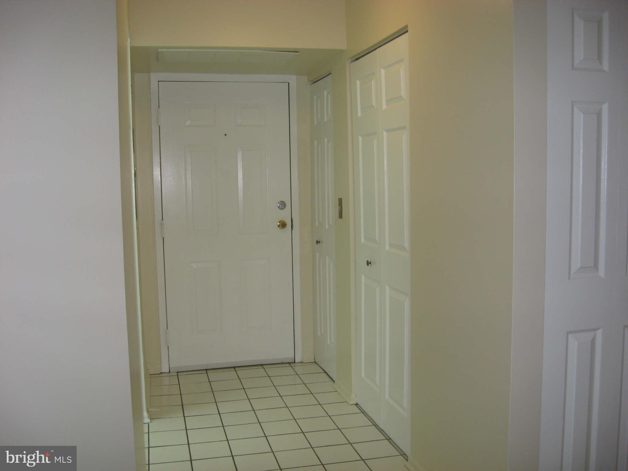 2901 Fallstaff Road, Unit 308 Baltimore, MD 21209 - Photo 3 of 15 Interior (General)