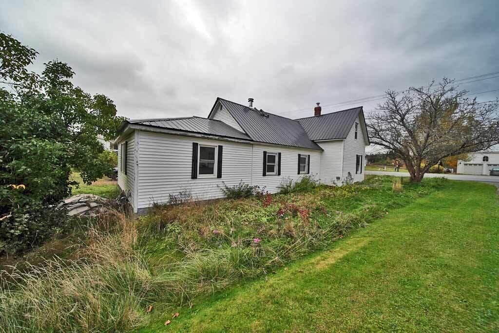 185 Hodgdon Mills Road Houlton, ME 04730 - Photo 46 of 47 vinyl-sided-me-home