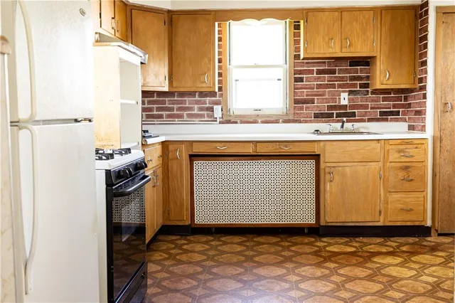 $85,000 | 1604 Ridge Avenue, Braddock, PA 15104