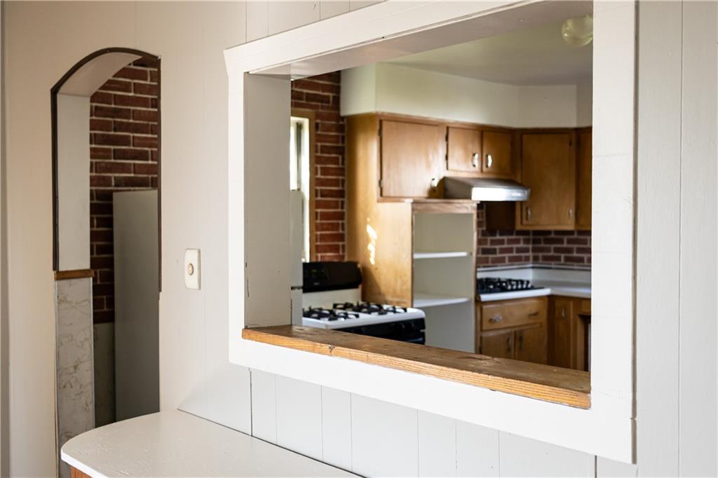 1604 Ridge Avenue Braddock, PA 15104 - Photo 9 of 29