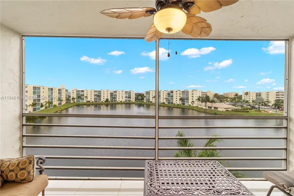 $270,000 | 101 Southeast 3rd Avenue, Unit 507, Dania Beach, FL 33004