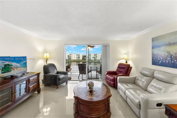 $270,000 | 101 Southeast 3rd Avenue, Unit 507, Dania Beach, FL 33004