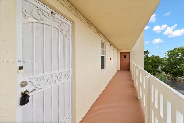 $270,000 | 101 Southeast 3rd Avenue, Unit 507, Dania Beach, FL 33004
