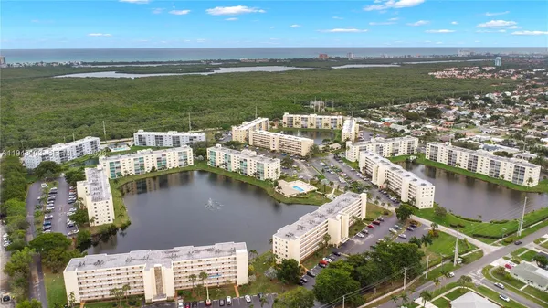 $270,000 | 101 Southeast 3rd Avenue, Unit 507, Dania Beach, FL 33004