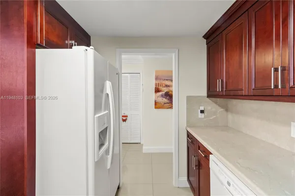 $270,000 | 101 Southeast 3rd Avenue, Unit 507, Dania Beach, FL 33004