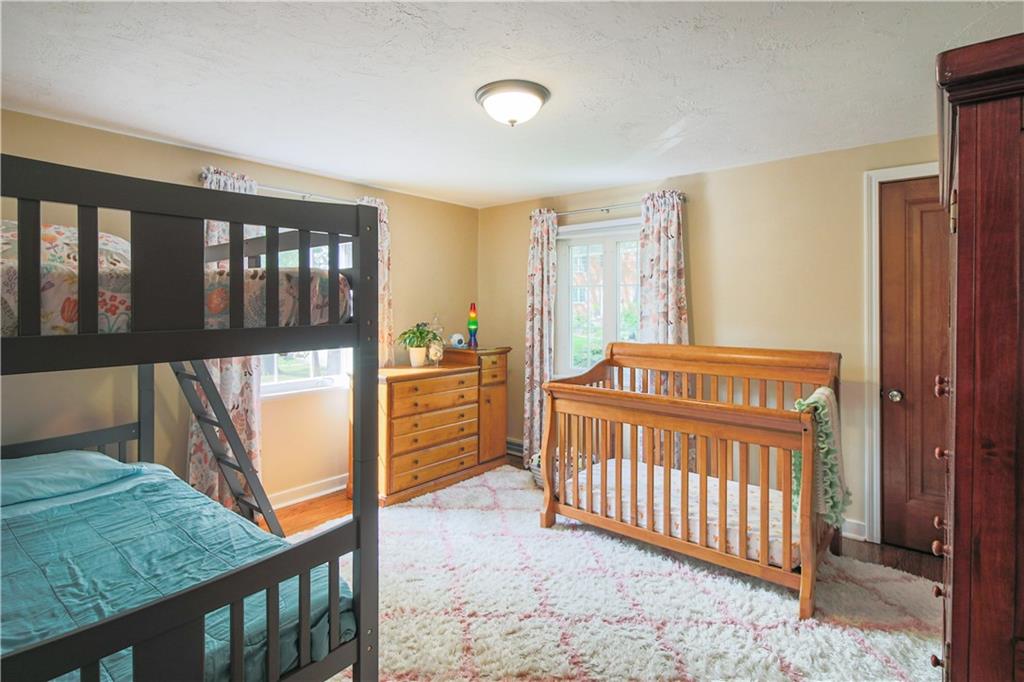 1070 Old Gate Road Pittsburgh, PA 15235 - Photo 17 of 25 Gallery Image 17