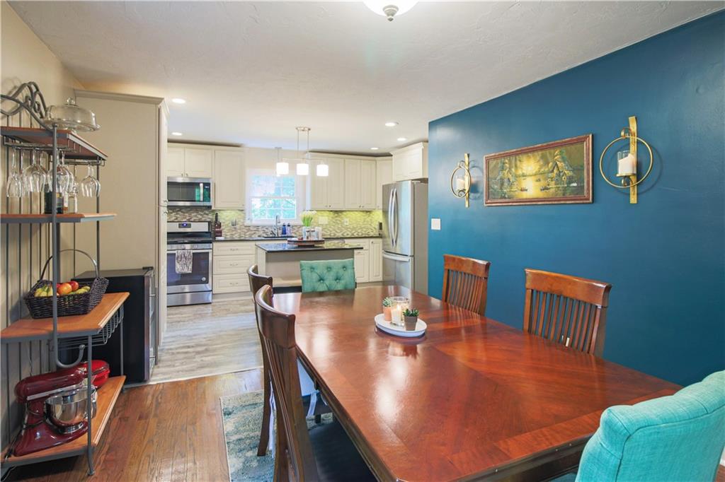 1070 Old Gate Road Pittsburgh, PA 15235 - Photo 3 of 25 Gallery Image 3