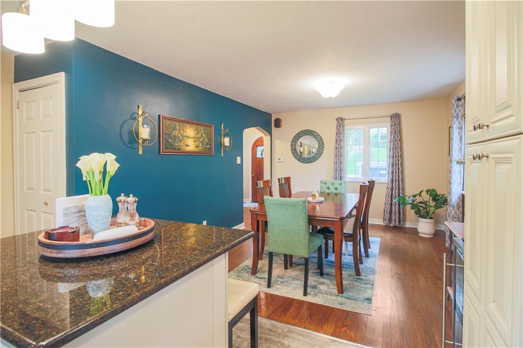 1070 Old Gate Road Pittsburgh, PA 15235 - Photo 4 of 25 Gallery Image 4