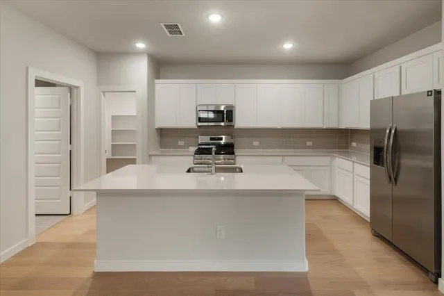 $2,400 | 1010 Honeydew Lane, McKinney, TX 75071